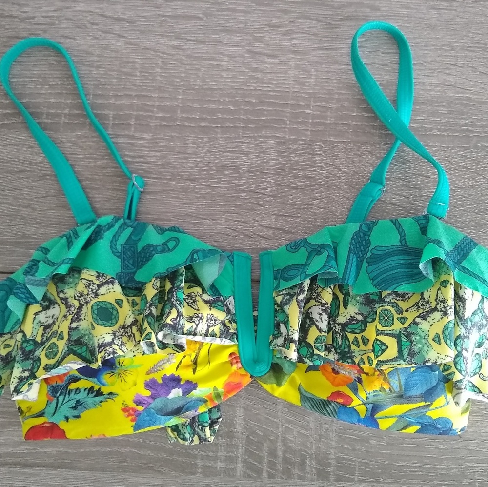 Reversible maaji top